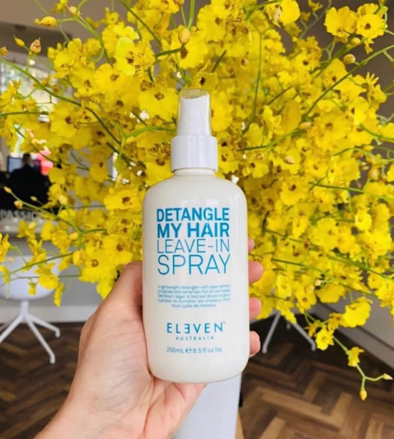 Eleven Australia detangle my hair leave-in spray
