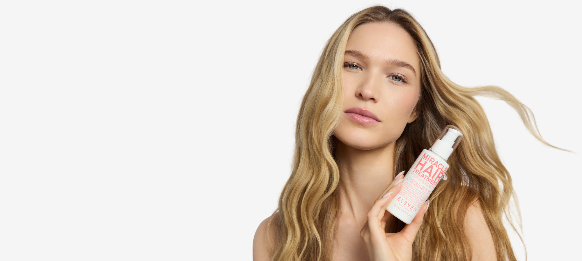 Slide Model mit MIRACLE HAIR TREATMENT von ELEVEN Australia – Bestseller Nr. 1, Desktop-Banner